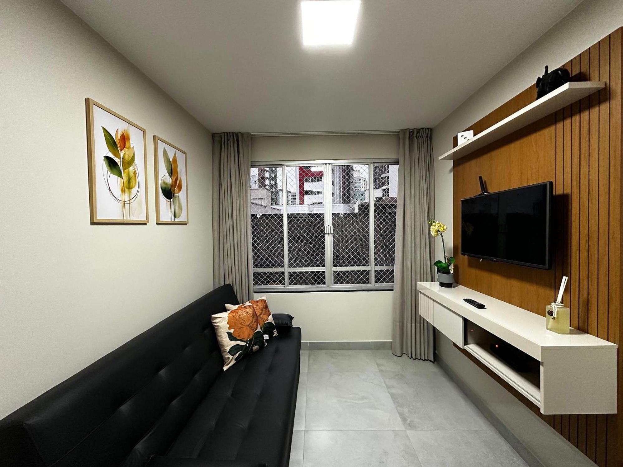 Po05- Suite| Centro| Garagem| Telas De Protecao * Balneario Camboriu